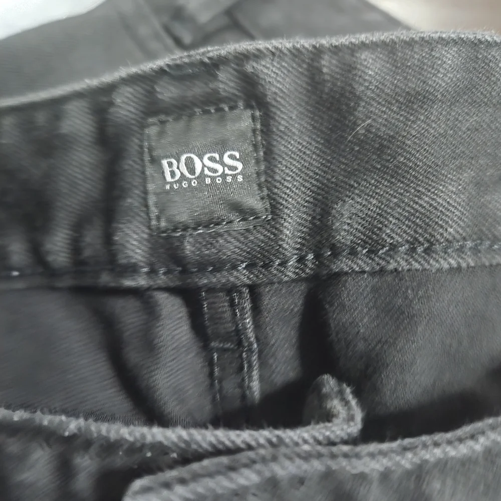 Hugo Boss Men's Classic Black Straight Jeans